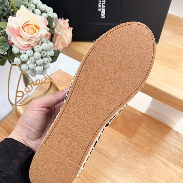 SL YVES LOGO SLIP ON CREAMY WHITE CANVAS