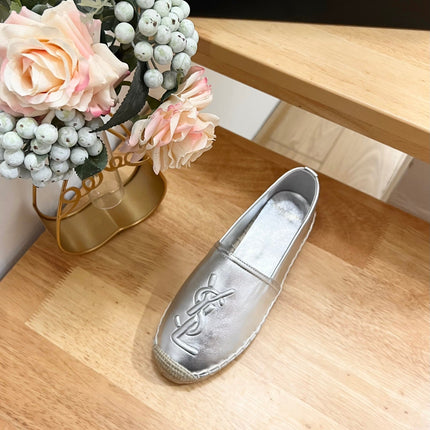 SL YVES EMBOSSED LOGO SLIP ON SILVER CALFSKIN