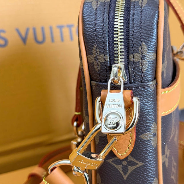 LV 25S DANUBE BAG 21 IN DARK BROWN MONOGRAM ARCHIVE GOLD HARDWARE