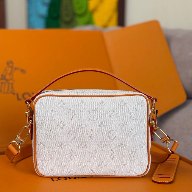 LV 25S NIL BAG 98MM IN WHITE MONOGRAM CANVAS AND CALFSKIN GOLD HARDWARE