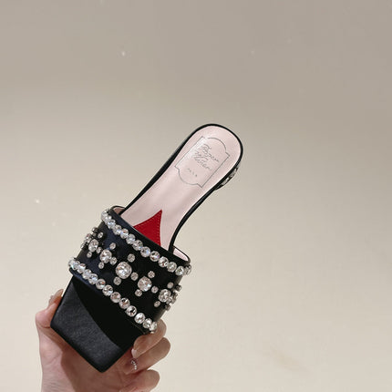 TRUMPET METALLIC MULES IN BLACK PATENT CALFSKIN WITH EMBELLISHED BUCKLE