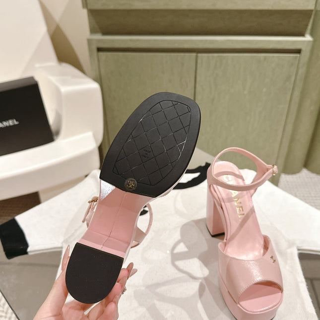 CC HIGH SANDAL LIGHT PINK CALFSKIN