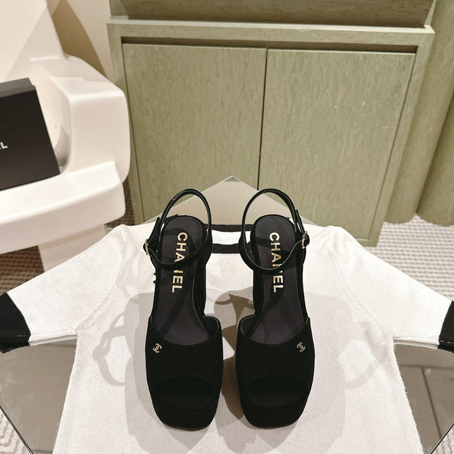 CC HIGH SANDAL BLACK SUEDE CALFSKIN