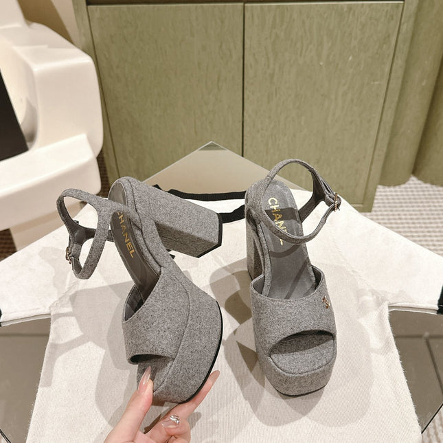 CC HIGH SANDAL GREY SUEDE CALFSKIN