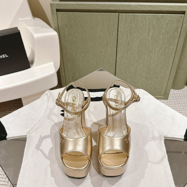 CC HIGH SANDAL GOLDEN CALFSKIN