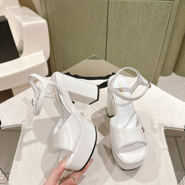 CC HIGH SANDAL WHITE CALFSKIN