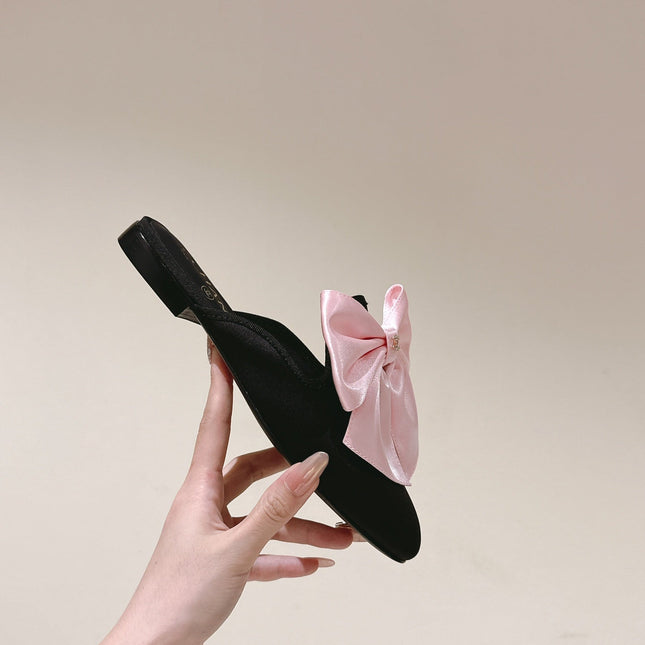 CC MULE WITH SILK LIGHT PINK BOW AND BLACK LAMBSKIN