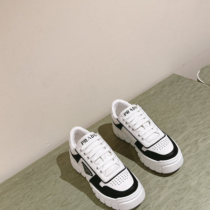 PRA FLATFORM SNEAKERS BLACK AND WHITE CALFSKIN
