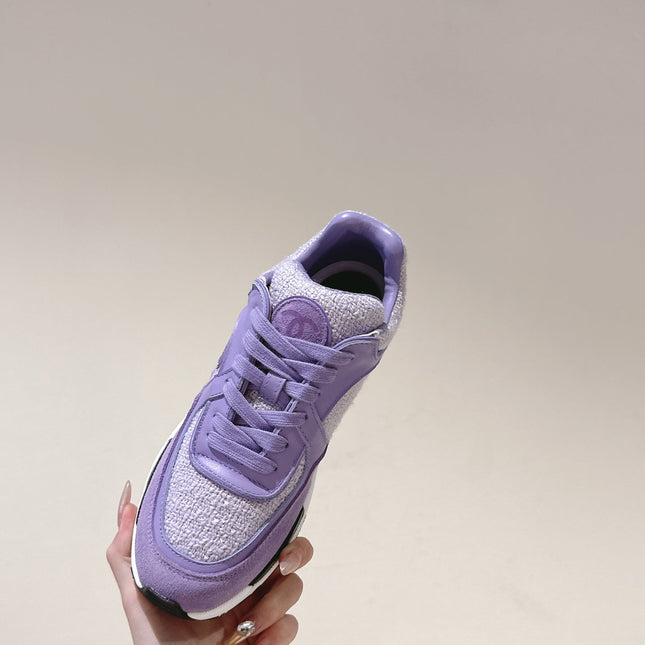 TRAINERS IN LIGHT PURPLE SUEDE AND CALFSKIN