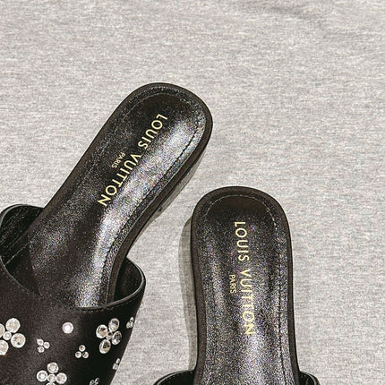 LV WOMEN FLAT MULE IN BLACK SATIN WITH RHINESTONE