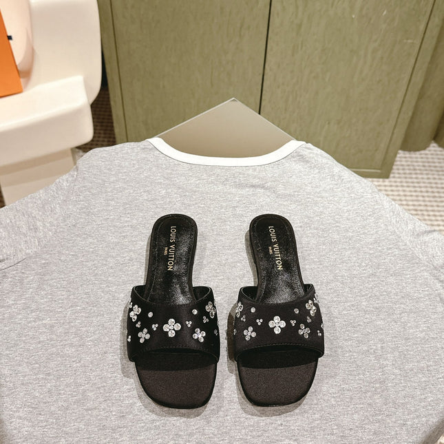 LV WOMEN FLAT MULE IN BLACK SATIN WITH RHINESTONE