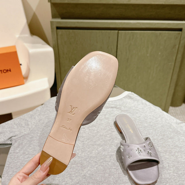 LV WOMEN FLAT MULE IN PASTEL PURPLE SATIN WITH RHINESTONE