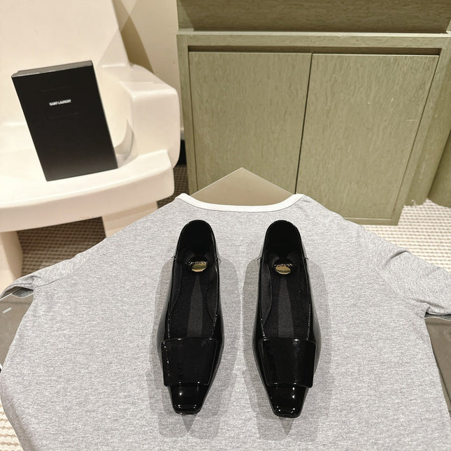 BALLERINA FLATS IN BLACK PATENT CALFSKIN