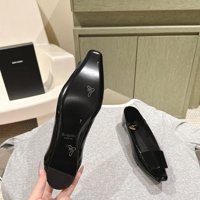 BALLERINA FLATS IN BLACK PATENT CALFSKIN