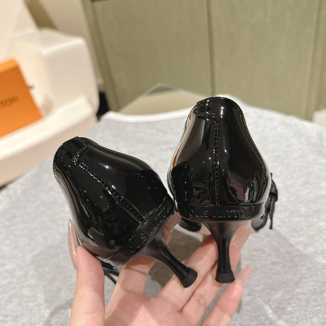 HIGH PUMP 45MM IN BLACK CALFSKIN WITH BLACK STRAPS