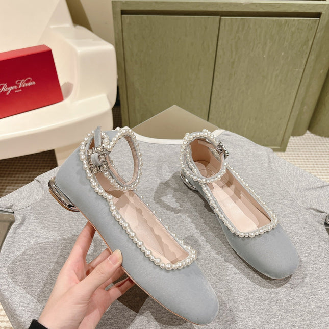 BALLERINAS MARY JANE IN GRAY SUEDE WITH PEARL TRIM