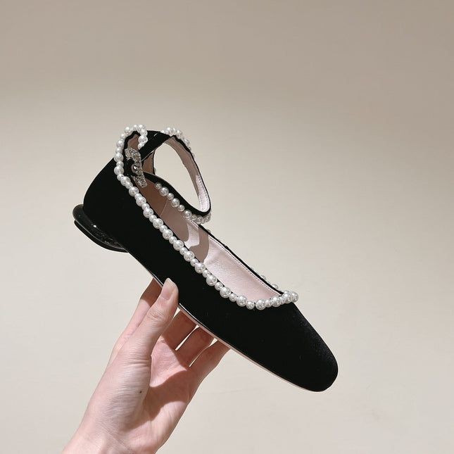 BALLERINAS MARY JANE IN BLACK SUEDE WITH PEARL TRIM