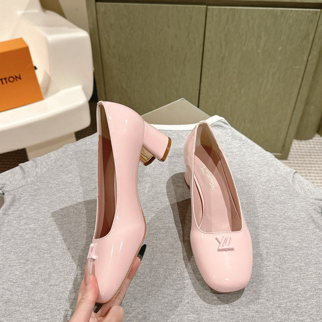 SWING HIGH PUMP 55 MM IN PALE PINK PATENT CALFSKIN