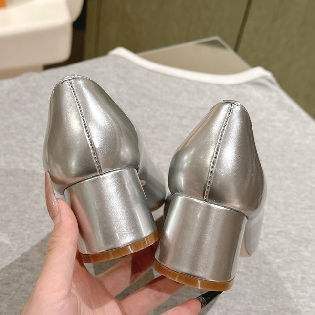 SWING HIGH PUMP 55 MM IN SILVER PATENT CALFSKIN