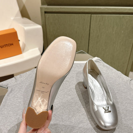 SWING HIGH PUMP 55 MM IN SILVER PATENT CALFSKIN