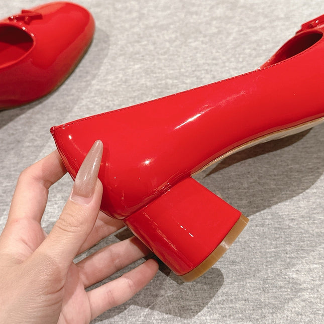 SWING HIGH PUMP 55 MM IN CRIMSON RED PATENT CALFSKIN
