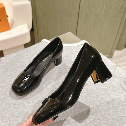 SWING HIGH PUMP 55 MM IN BLACK PATENT CALFSKIN