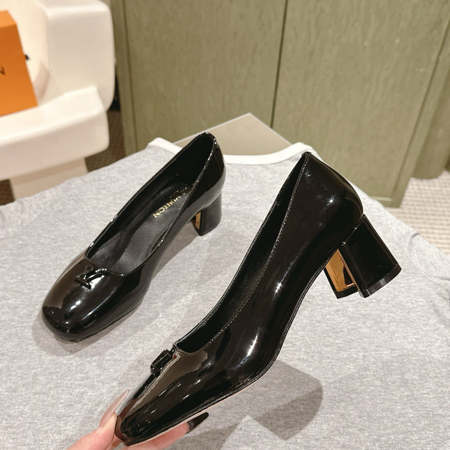 SWING HIGH PUMP 55 MM IN BLACK PATENT CALFSKIN