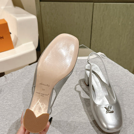 SWING SLINGBACK PUMP 55 MM IN SILVER CALFSKIN