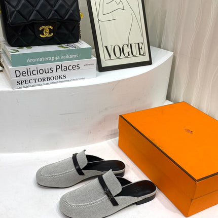 IENA MULE  GRAY CANVAS AND BLACK CALFSKIN