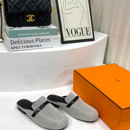 IENA MULE  GRAY CANVAS AND BLACK CALFSKIN