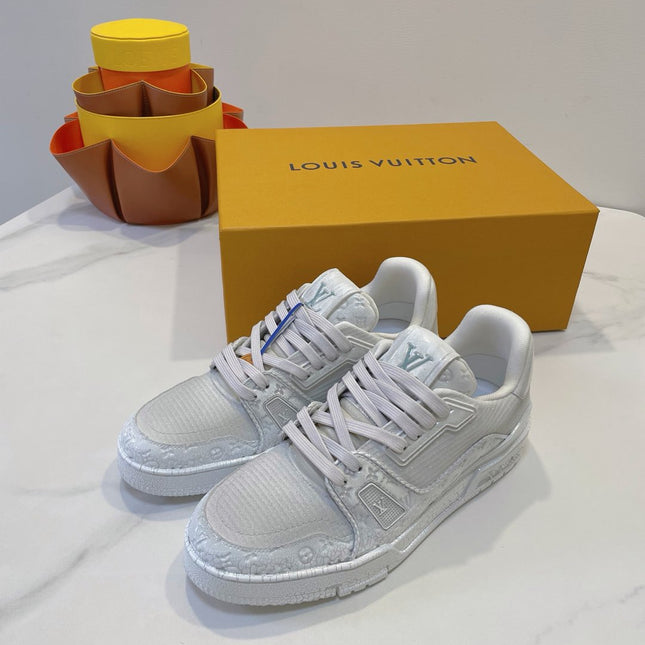 LV TRAINER MAXI SNEAKER IN WHITE EMBOSSED CALFSKIN