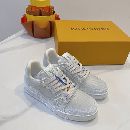 LV TRAINER MAXI SNEAKER IN WHITE EMBOSSED CALFSKIN