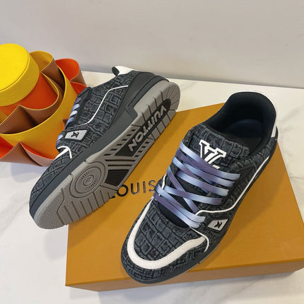 TRAINER SNEAKER IN BLACK MONOGRAM DENIM FABRIC