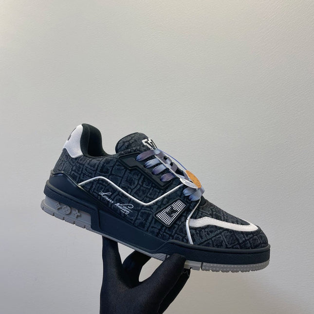TRAINER SNEAKER IN BLACK MONOGRAM DENIM FABRIC
