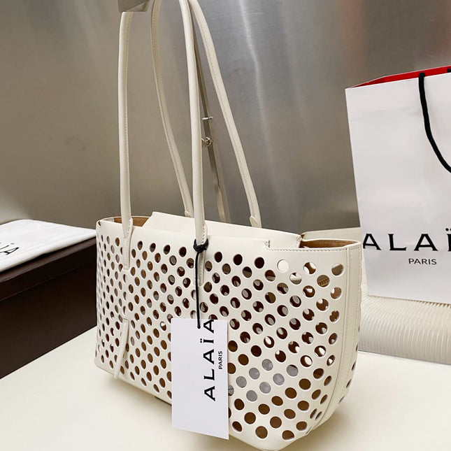 NEO MINA 32 BAG IN WHITE PERFORATED CALFSKIN