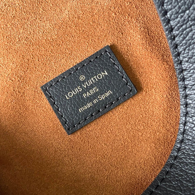 LOW KEY HOBO MM 35 IN BLACK SMOOTH CALFSKIN