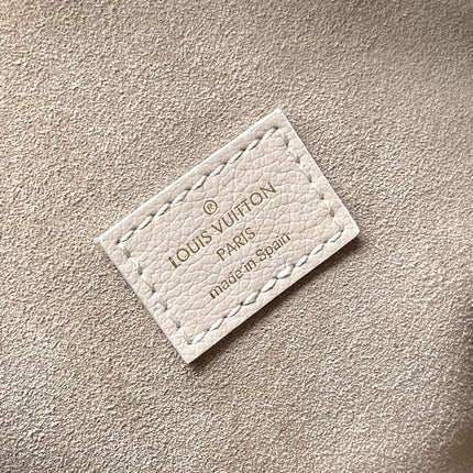 LOW KEY HOBO MM 35 IN IVORY BEIGE SMOOTH CALFSKIN