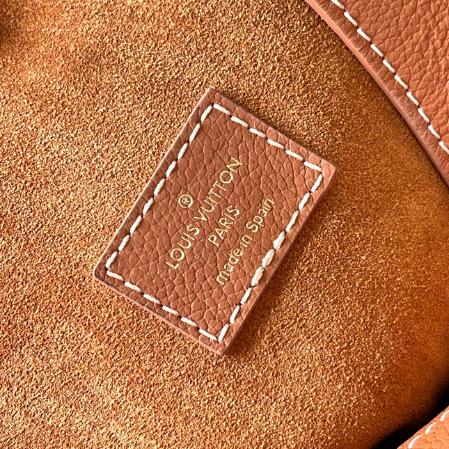 LOW KEY HOBO MM 35 IN COGNAC SMOOTH CALFSKIN