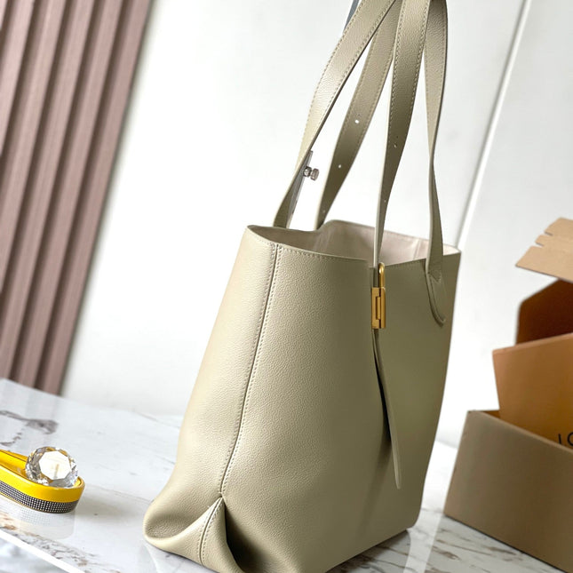 LOW KEY CABAS 47 IN BEIGE GRAINED CALFSKIN GOLD BUCKLE