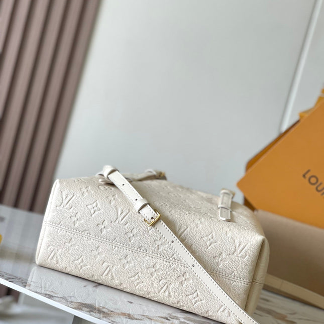 BABYLONE TOTE 31 IN WHITE MONOGRAM EMPREINTE LEATHER