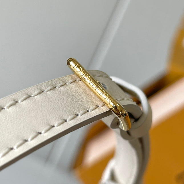 BABYLONE TOTE 31 IN WHITE MONOGRAM EMPREINTE LEATHER