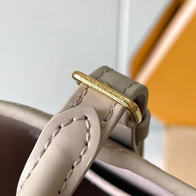 BABYLONE TOTE 31 IN TOURTERELLE MONOGRAM EMPREINTE LEATHER