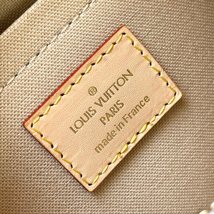 SPEEDY BANDOULIÈRE 20 IN WHITE MONOGRAM JACQUARD AND BEIGE CALFSKIN TRIM