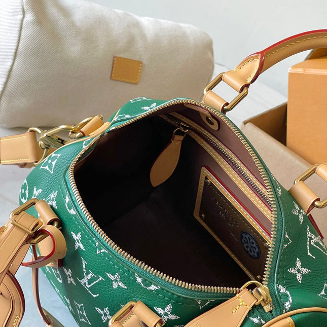 SPEEDY P9 BANDOULIÈRE 25 IN GREEN MONOGRAM CANVAS GOLD HARDWARE