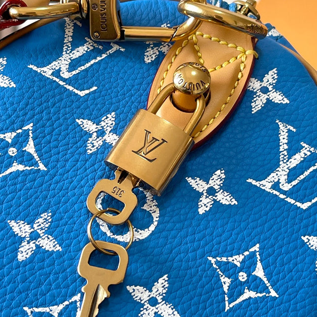 SPEEDY P9 BANDOULIÈRE 25 IN BLUE MONOGRAM CANVAS GOLD HARDWARE