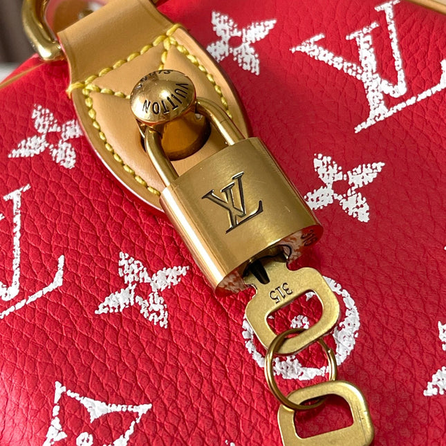 SPEEDY P9 BANDOULIÈRE 25 IN RED MONOGRAM CANVAS GOLD HARDWARE