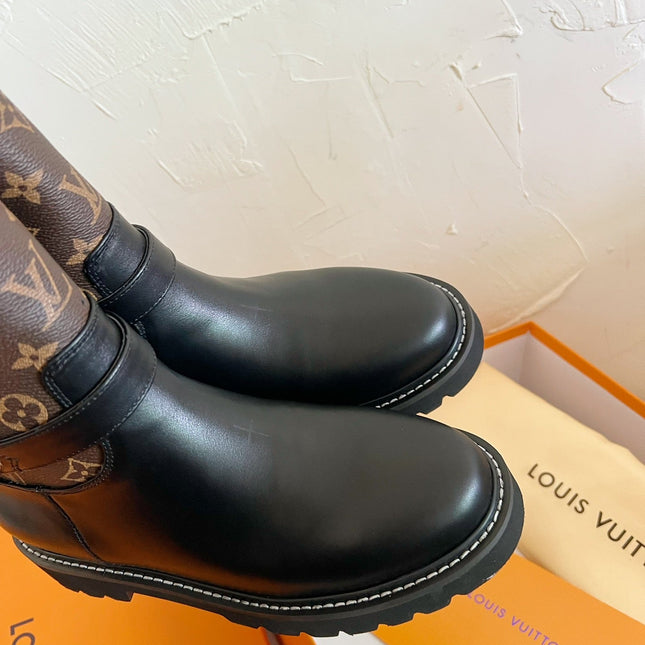 TERRITORY FLAT ANKLE BOOT IN BLACK MIX CHOCOLATE BROWN MONOGRAM CALFSKIN