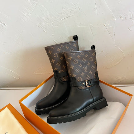 TERRITORY FLAT ANKLE BOOT IN BLACK MIX CHOCOLATE BROWN MONOGRAM CALFSKIN