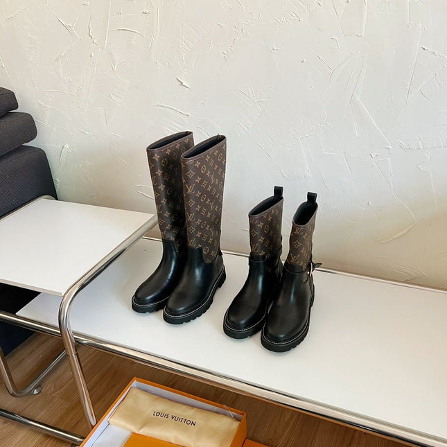 TERRITORY FLAT ANKLE BOOT IN BLACK MIX CHOCOLATE BROWN MONOGRAM CALFSKIN