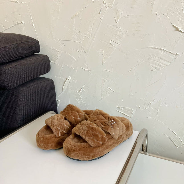 LV SUNSET PLATFORM COMFORT MULE IN CHOCOLATE BROWN SHEARLING